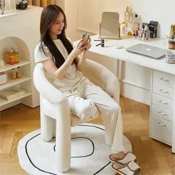 מומו סקנדינביה אור יוקרה האוכל כיסא מודרני מינימליסטי מעצב יצירתי הכיסא השינה כיסא איפור הלבשה צואה